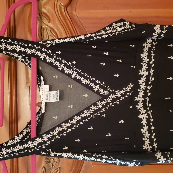 Max Studio brand tank style maxi length dress - Picture 3 of 3